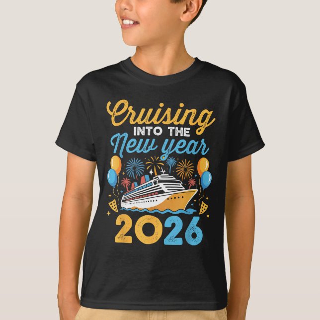 Camiseta Cruising Into The New Year 2026 Family Cruise Cele (Frente)