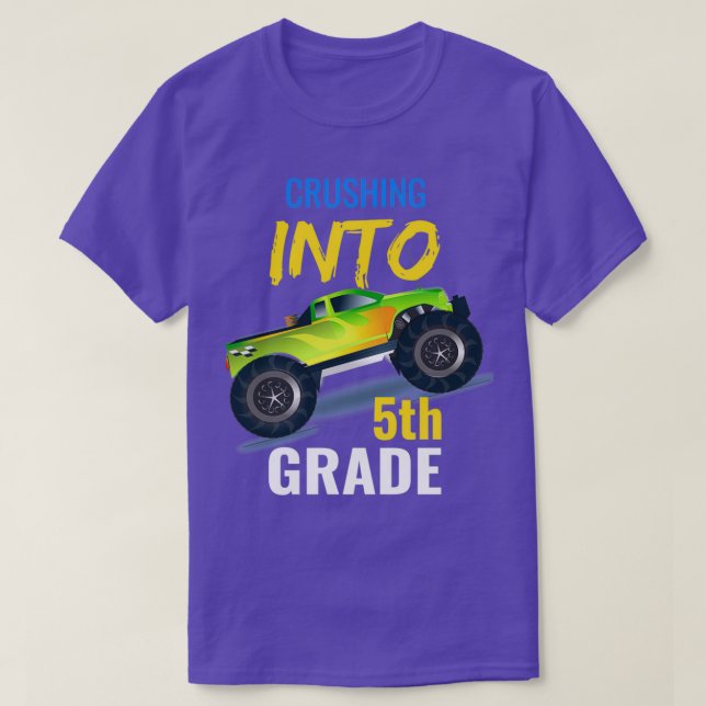 Camiseta Crushing into 5th Grade Kidx27s Monster Truck Love (Frente do Design)