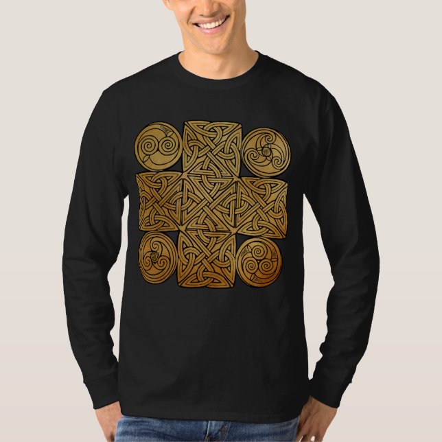 Camiseta Cruz Céltica de Knotwork (Frente)