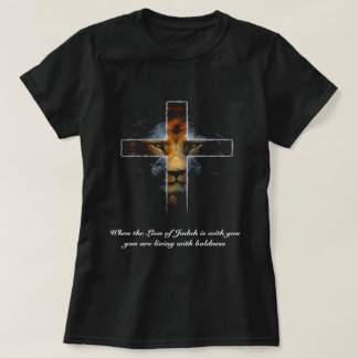 Camiseta Cruz - Jesus como o leão de Judah