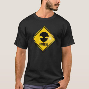 Camiseta cruzamento de alienígenas