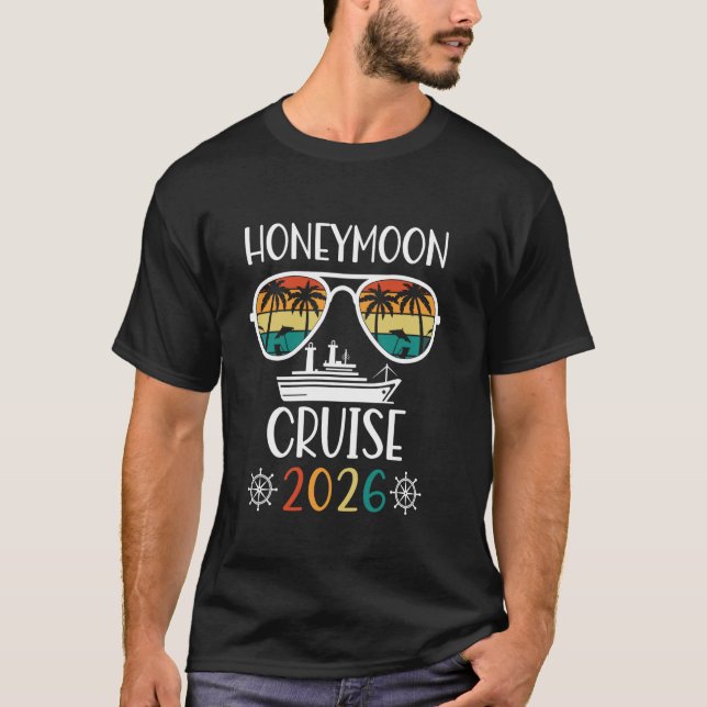 Camiseta Cruzeiro de Lua de Mel 2026 Casal Recém-Casado Com (Frente)
