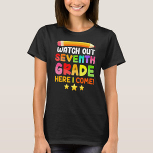 Camiseta Cuidado Com A 7 Aqui Eu Volto Para A Escola
