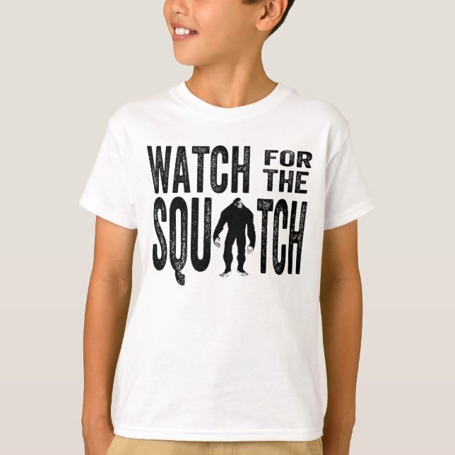 Camiseta Cuidado com a praça - Pé Grande Engraçado (Frente)