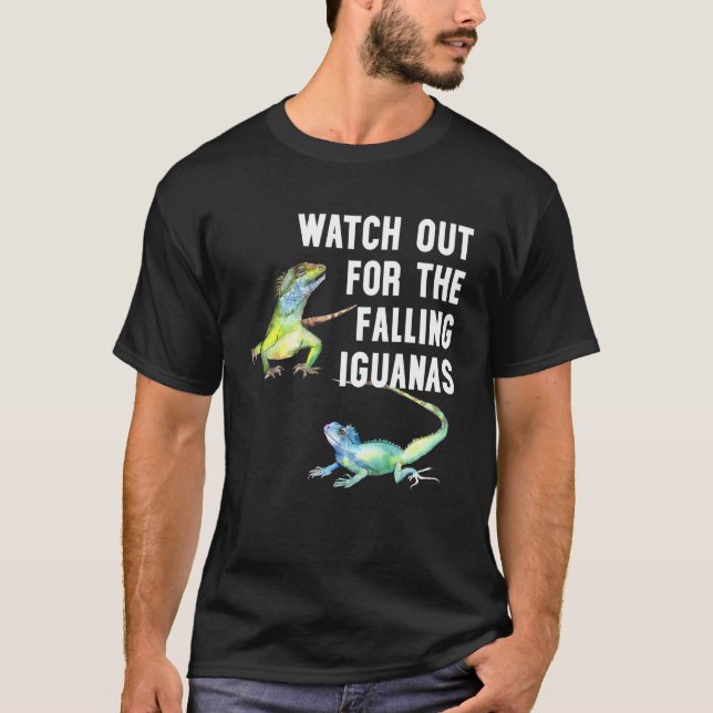 Camiseta Cuidado Com A Queda Da Iguana Engraçada Caindo (Frente)
