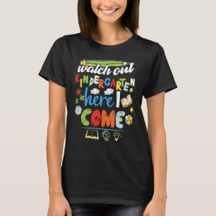 Camiseta Cuidado Com O Jardim De Infância Aqui Eu Venho Men