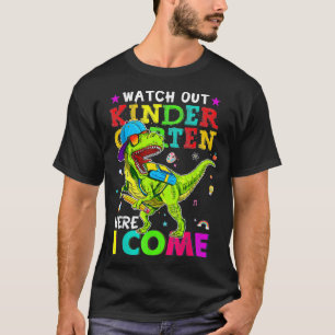 Camiseta Cuidado Com O Jardim De Infância Aqui Eu Volto Com