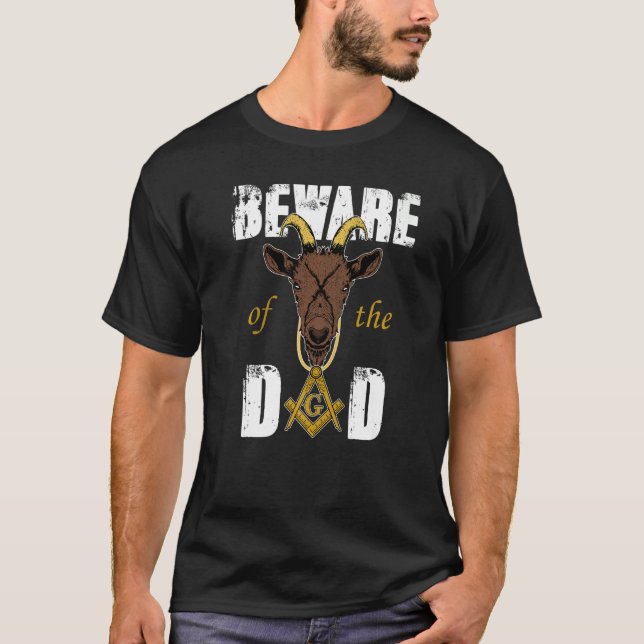 Camiseta Cuidado com o Pai dos capangas Freemason D (Frente)