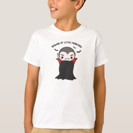 Camiseta Cuidado com o pequeno monstrinho Drácula