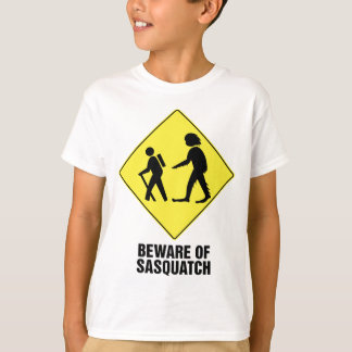 Camiseta Cuidado com o Sasquatch