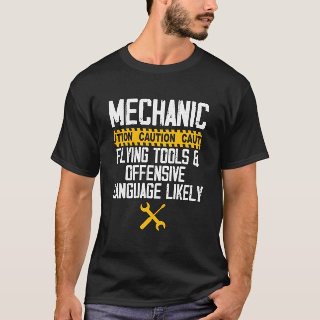 Camiseta Cuidado Mecânico Ferramentas Voadoras E Linguagem  (Frente)
