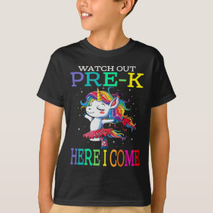 Camiseta Cuidado Pré-K Aqui Vou Eu Unicórnio Byck Para a Es
