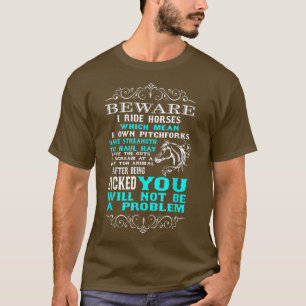 Camiseta Cuidado Que Ando Cavalos Engraçados, Sobretudo Cav