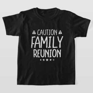 Camiseta Cuidado Reunião de Família Roupa Infantil Combinan