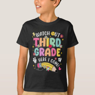 Camiseta Cuidado Terceira Série Aqui Vou Eu De Volta à Esco