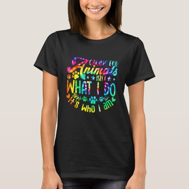 Camiseta Cuidar de Animais não é o que eu adotei. (Frente)