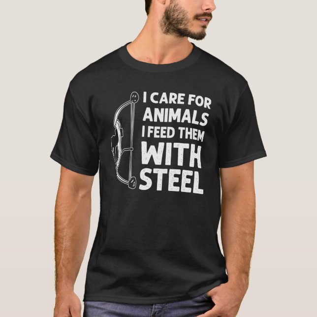 Camiseta Cuido de Animais Eu os Alimentei com Bowfishing de (Frente)