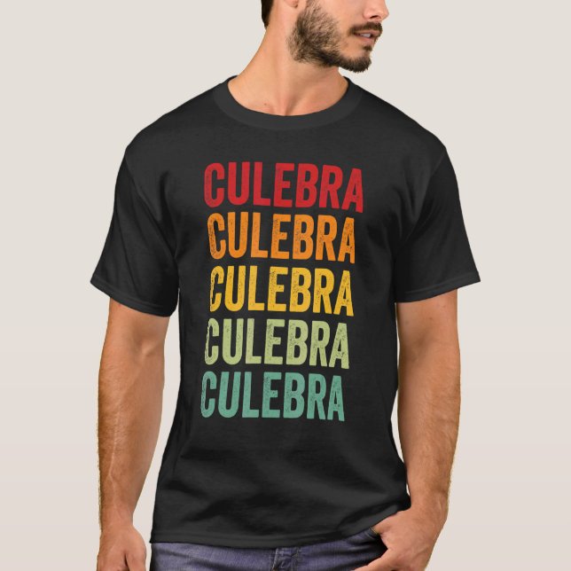 Camiseta Culebra County Puerto Rico Rainbow Text Design (Frente)