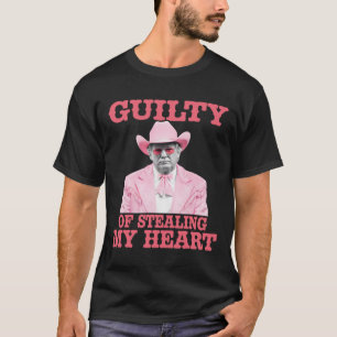 Camiseta Culpado Por Roubar Meu Coração Trump É Meu Namorad