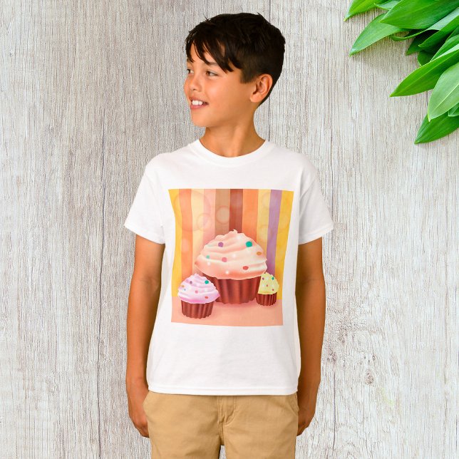 Camiseta Cupcake Fantasy Doces e Coloridos (Criador carregado)