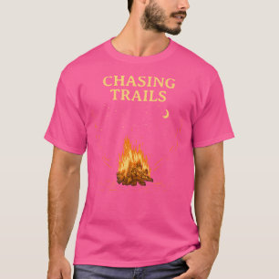 Camiseta Cúpula de Hikers nas Montanhas Wildli