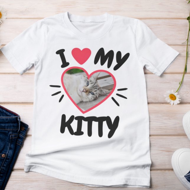 Camiseta Custa Eu Amo O Meu Gatinho (Criador carregado)