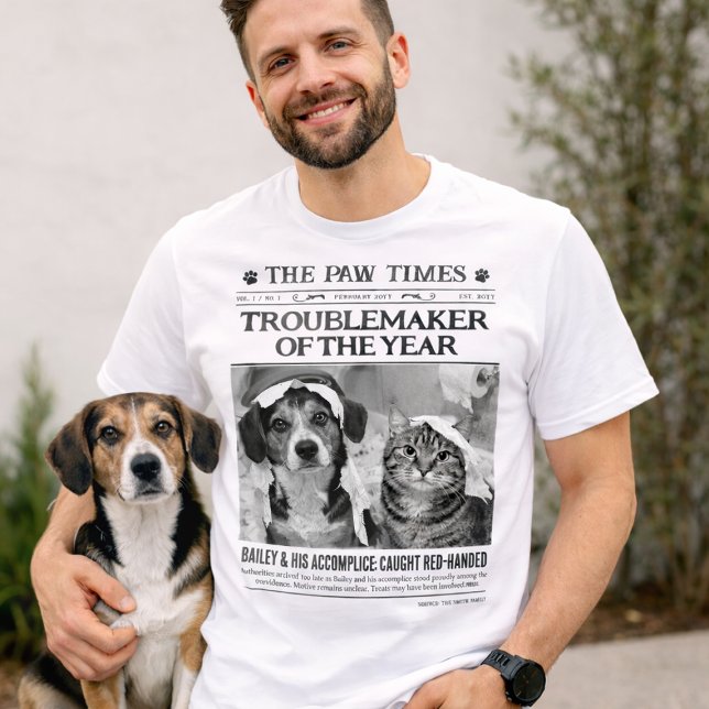 Camiseta Custom Pet Troublemaker of the Year Dog Newspaper (Custom Pet Troublemaker of the Year Dog Newspaper T-Shirt)