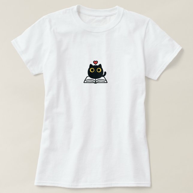 Camiseta Cute Black Kawaii Cat Reading Book Cartoon (Frente do Design)