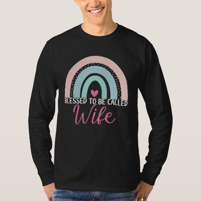 Camiseta Cute Blessed To Be Called Wife Boho Rainbow Mom Gr (Frente)