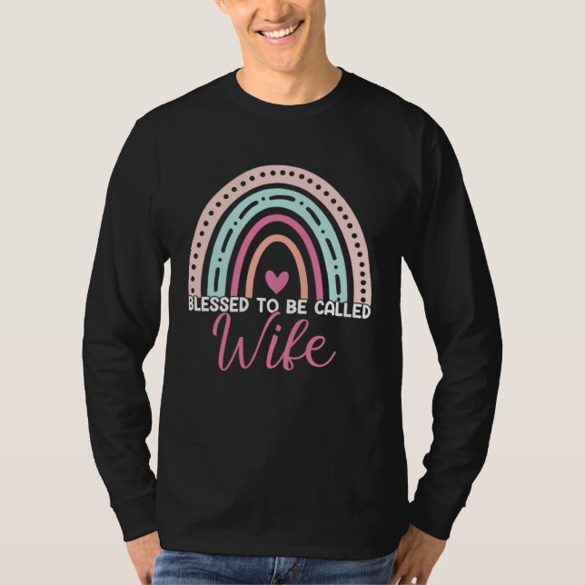 Camiseta Cute Blessed To Be Called Wife Rainbow Mom Grandma (Frente)
