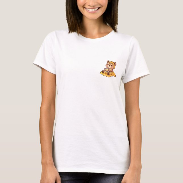Camiseta Cute Brown Bear Covered in Dripping Honey (Frente)