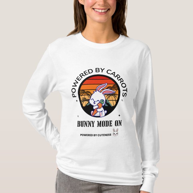 Camiseta Cute Bunny Hugging Carrot Retro Sunset T-Shirt  (Frente)