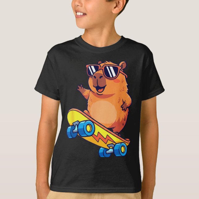 Camiseta Cute Capybara Skateboarding Chill Animal Lover Art (Frente)