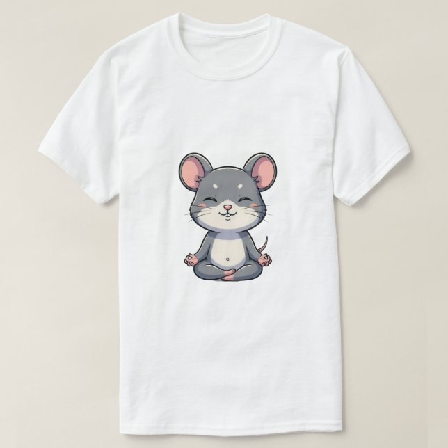 Camiseta Cute Cartoon Grey Mouse Meditating in Lotus Pose (Frente do Design)