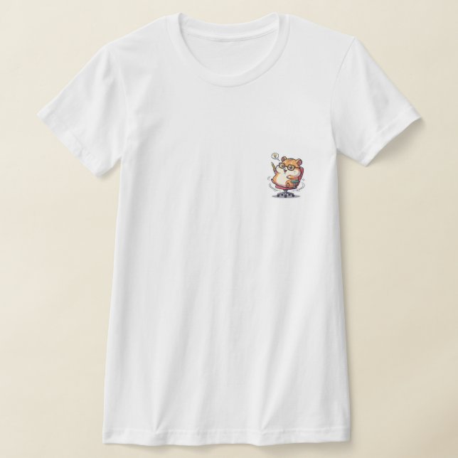 Camiseta Cute Cartoon Hamster Spinning in Office Chair with (Postura )