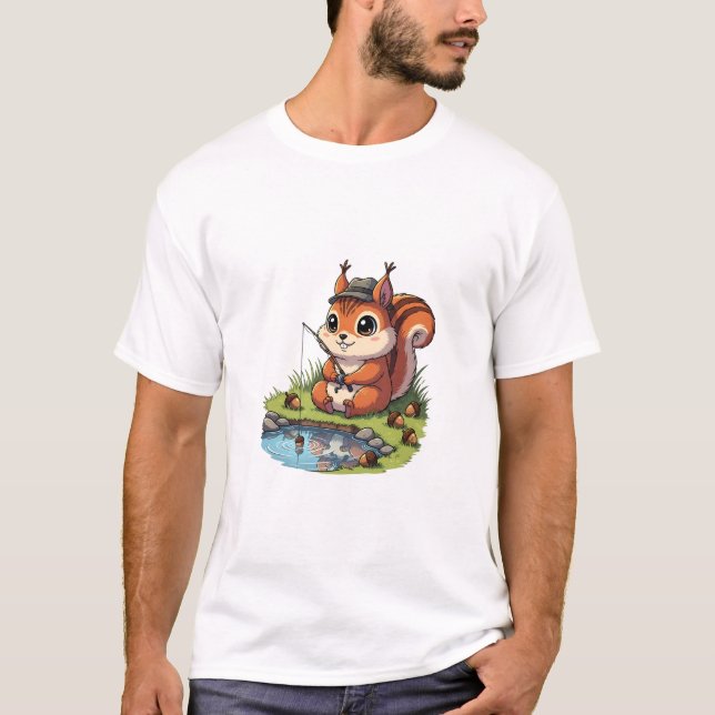 Camiseta Cute Cartoon Squirrel in Hat Fishing with Acorn (Frente)