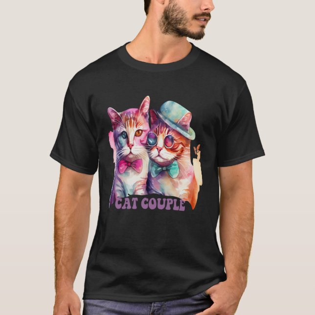 Camiseta Cute Cat Couple With Hat And Glasses For Cat (Frente)