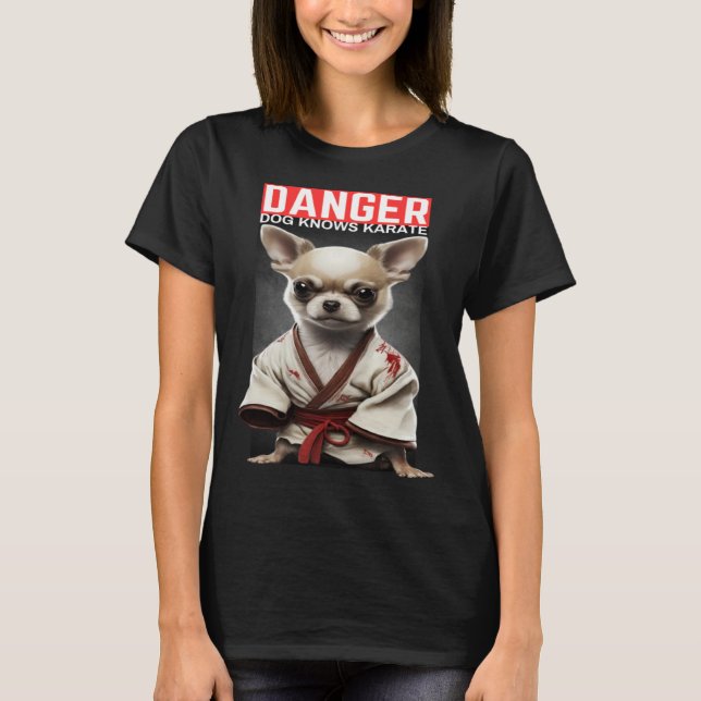 Camiseta cute chihuahua dog knows Karate (Frente)