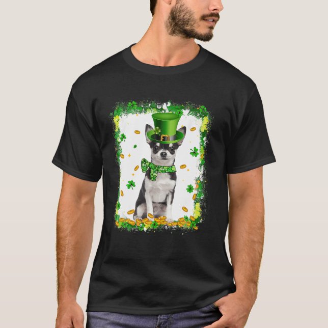 Camiseta Cute Chihuahua Dog St Patricks Day Irish Shamrock (Frente)