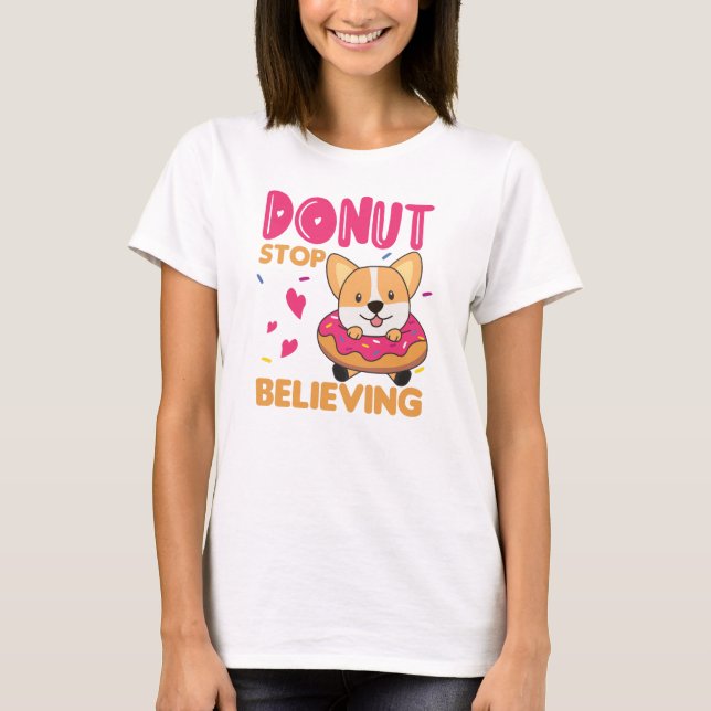 Camiseta Cute Corgi Funny Animals In Donut Pun Pink (Frente)