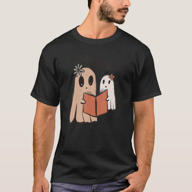 Camiseta Cute Ghost Book Leitura do Professor de Halloween (Frente)