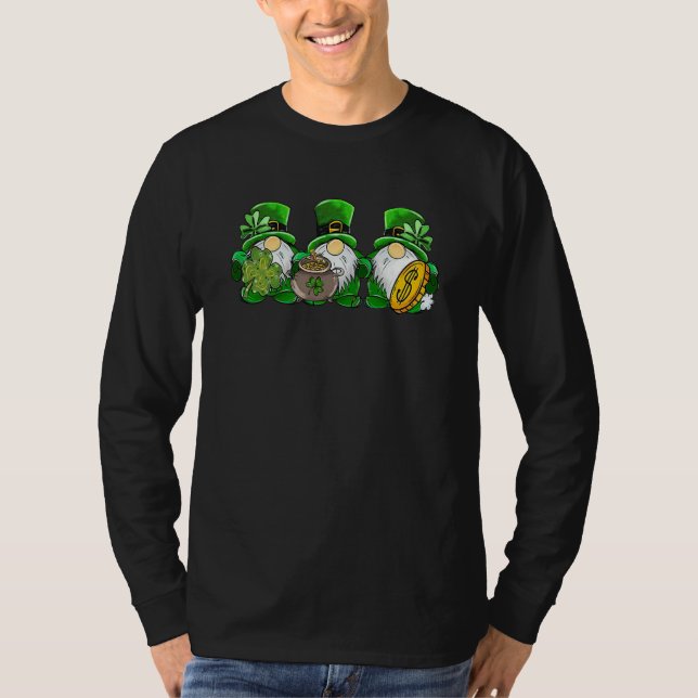 Camiseta Cute Gnomes Holding Shamrock Leopard Plaid St Patr (Frente)