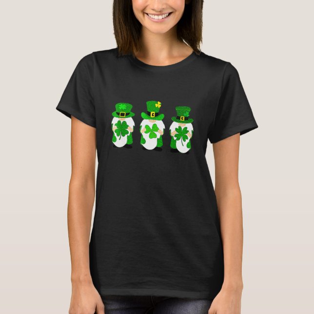 Camiseta Cute Gnomes Holding Shamrock Leopard Plaid St Patr (Frente)