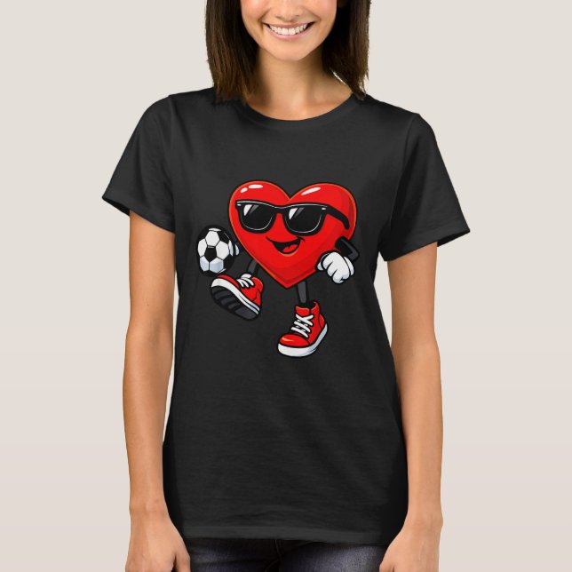 Camiseta Cute Heart Playing Soccer Valentines Day Soccer Bo (Frente)