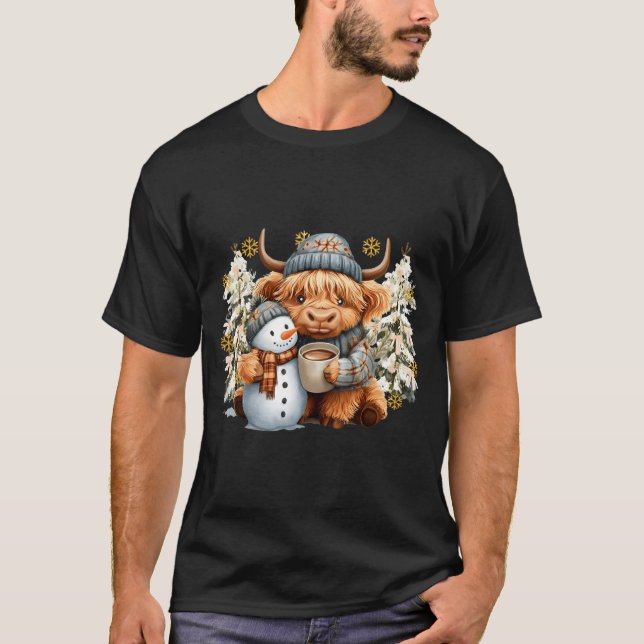Camiseta Cute Highland Cow With Snowman Hot Cocoa Christmas (Frente)