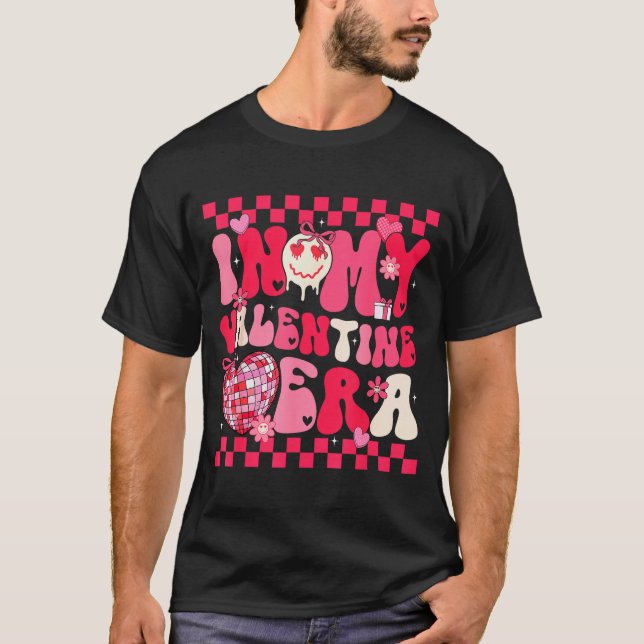 Camiseta Cute In My Valentine Era Girls Kids Retro Disco He (Frente)