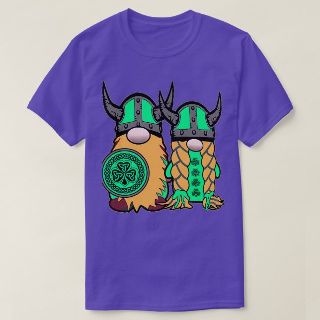 Camiseta Cute Irish Viking Gnome Couple St Patrickx27s Day (Frente do Design)