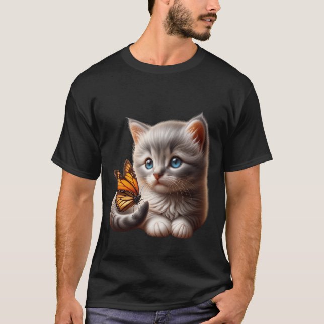 Camiseta Cute Kitten with Butterfly on Tail Art  ✨🐾🦋 (Frente)