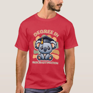 Camiseta Cute Koala Bear with Degree in Procrastination fam