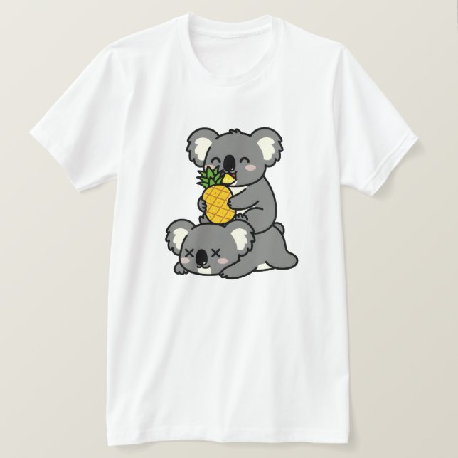 Camiseta Cute Koalas Eating Pineapple Cartoon Design (Frente do Design)